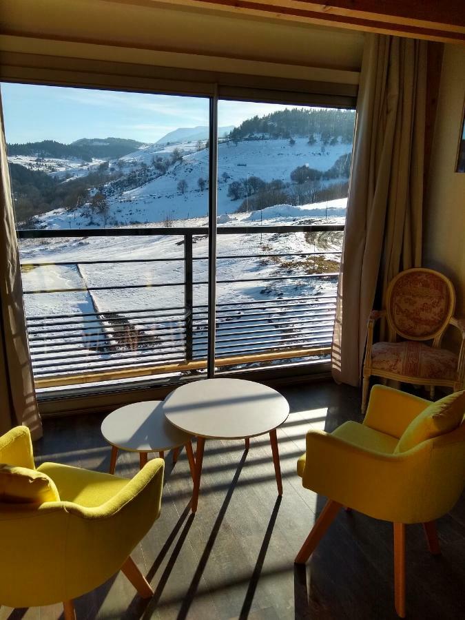 La Grange De L'ardeyrol Bed & Breakfast