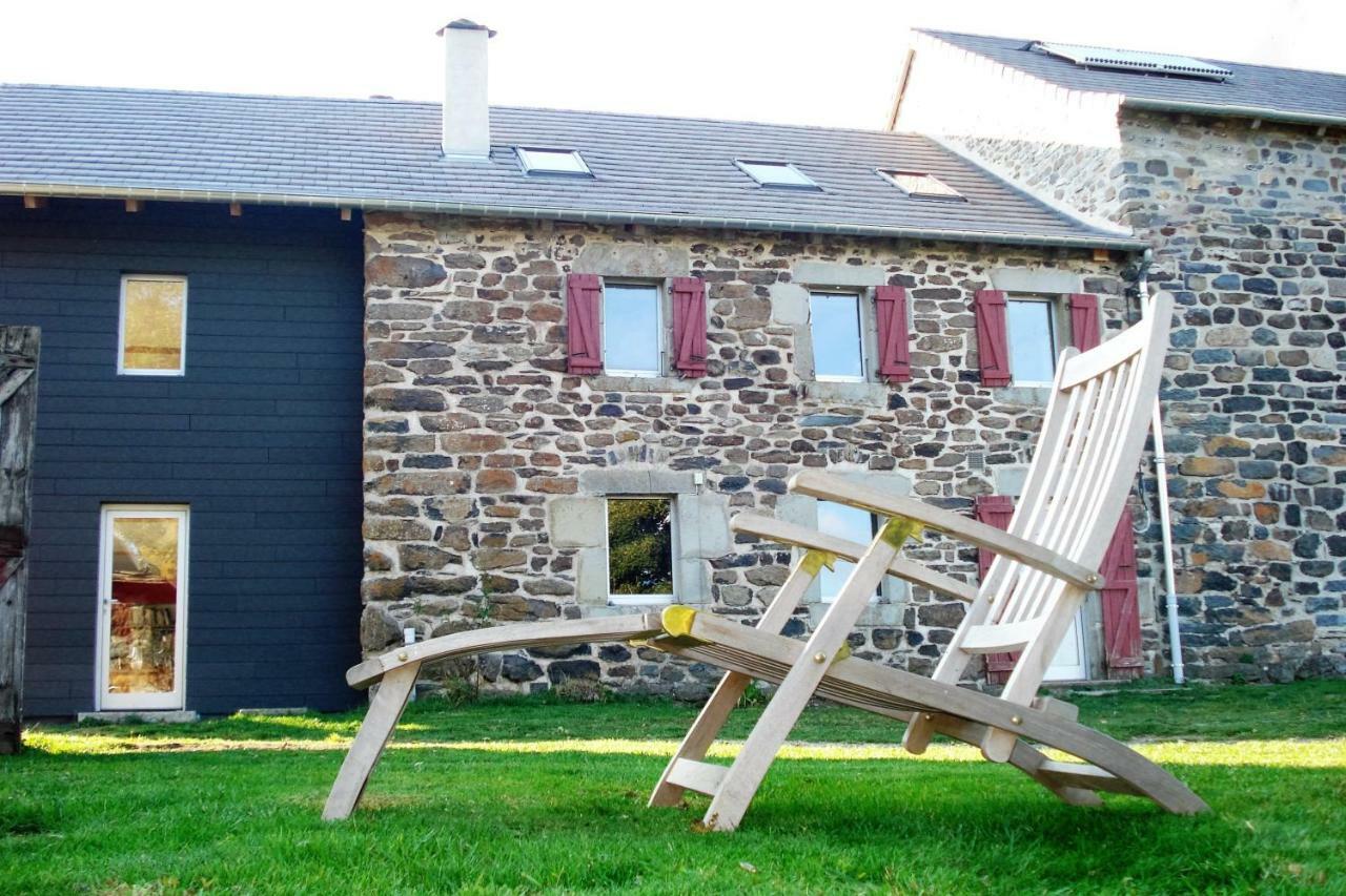 La Grange De L'ardeyrol Bed & Breakfast *
